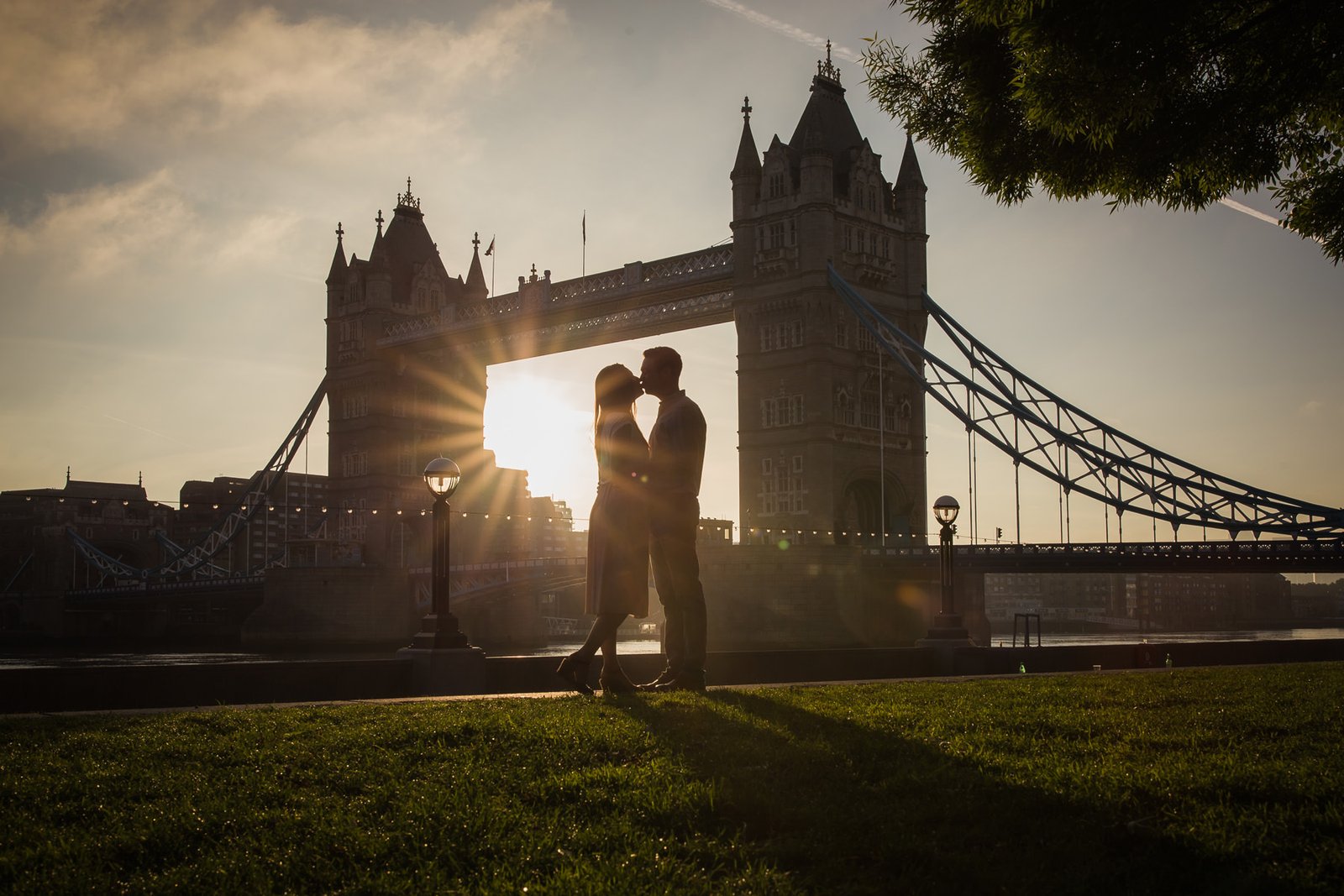 Couple portrait in front of Tower Bridge in London, by Karen Julia Photography