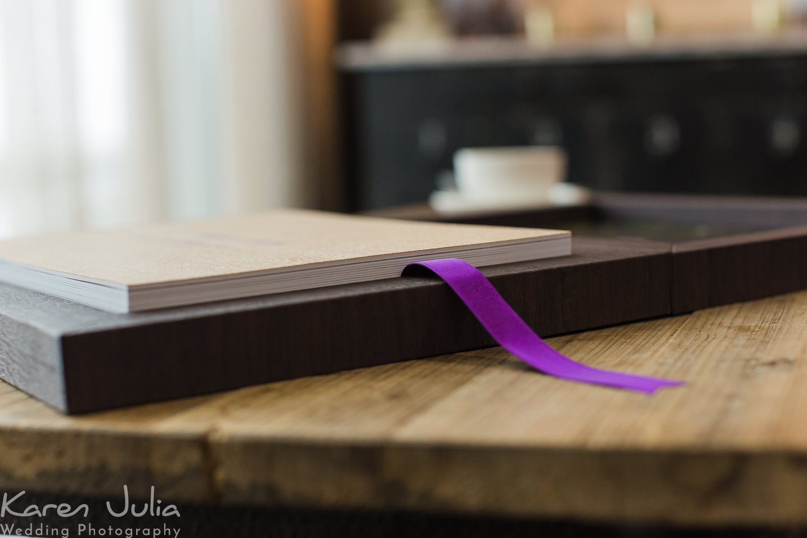 Graphi Studio Young Book Maple (AC937) with purple ribbon