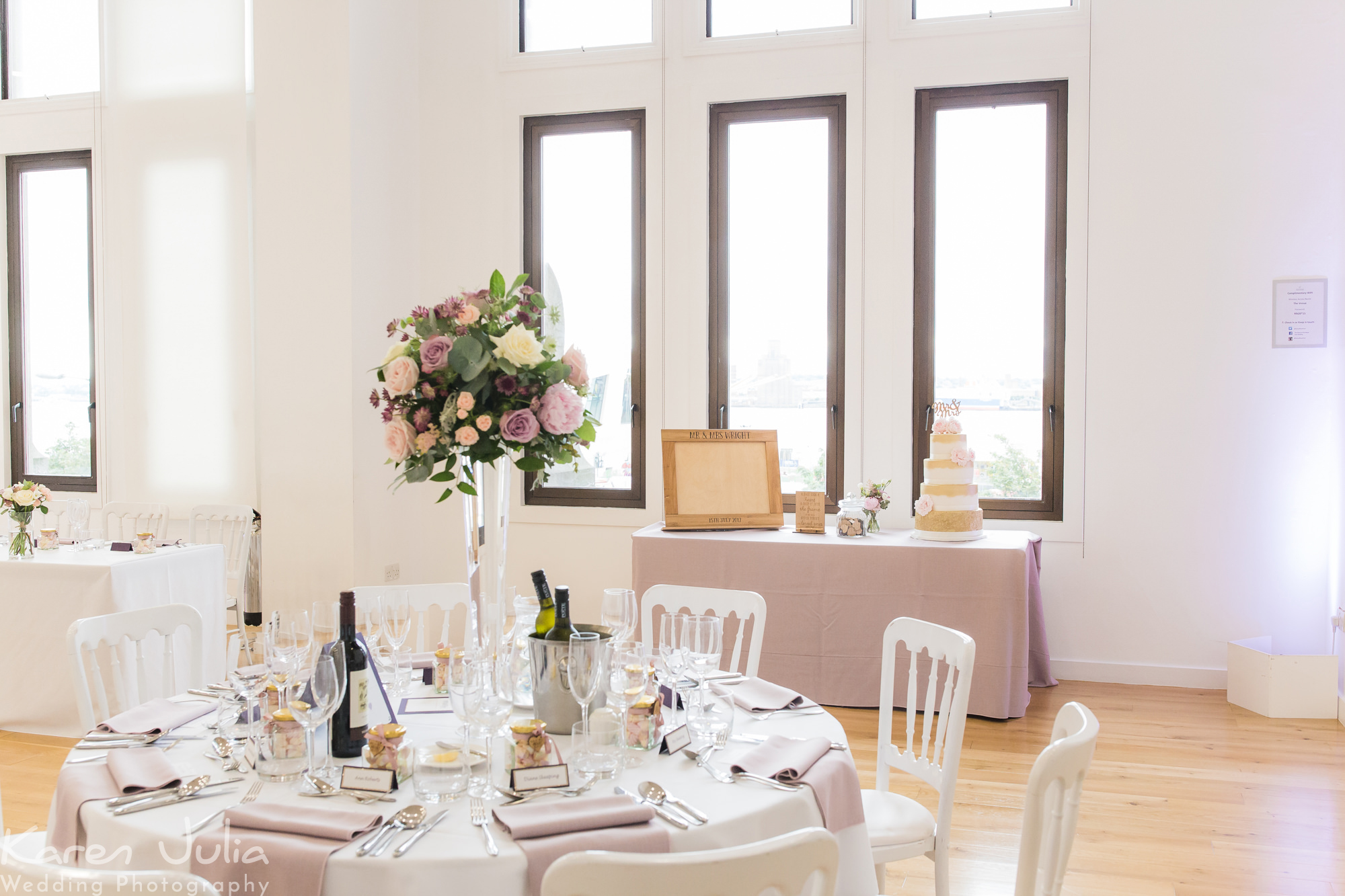 wedding breakfast room styling at the Royal Liver building
