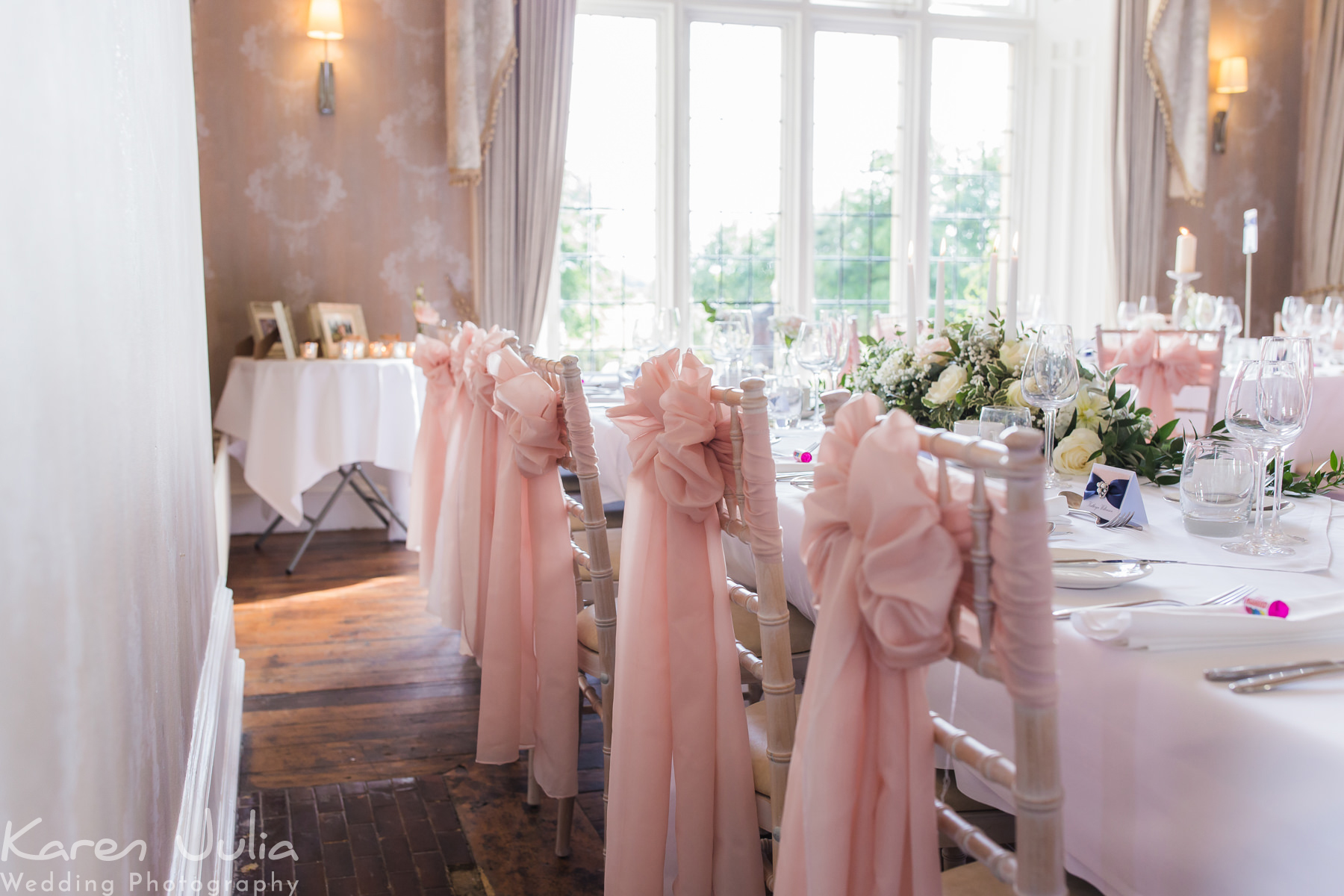 blush and blue colour scheme in the wedding breakfast room at Falcon Manor