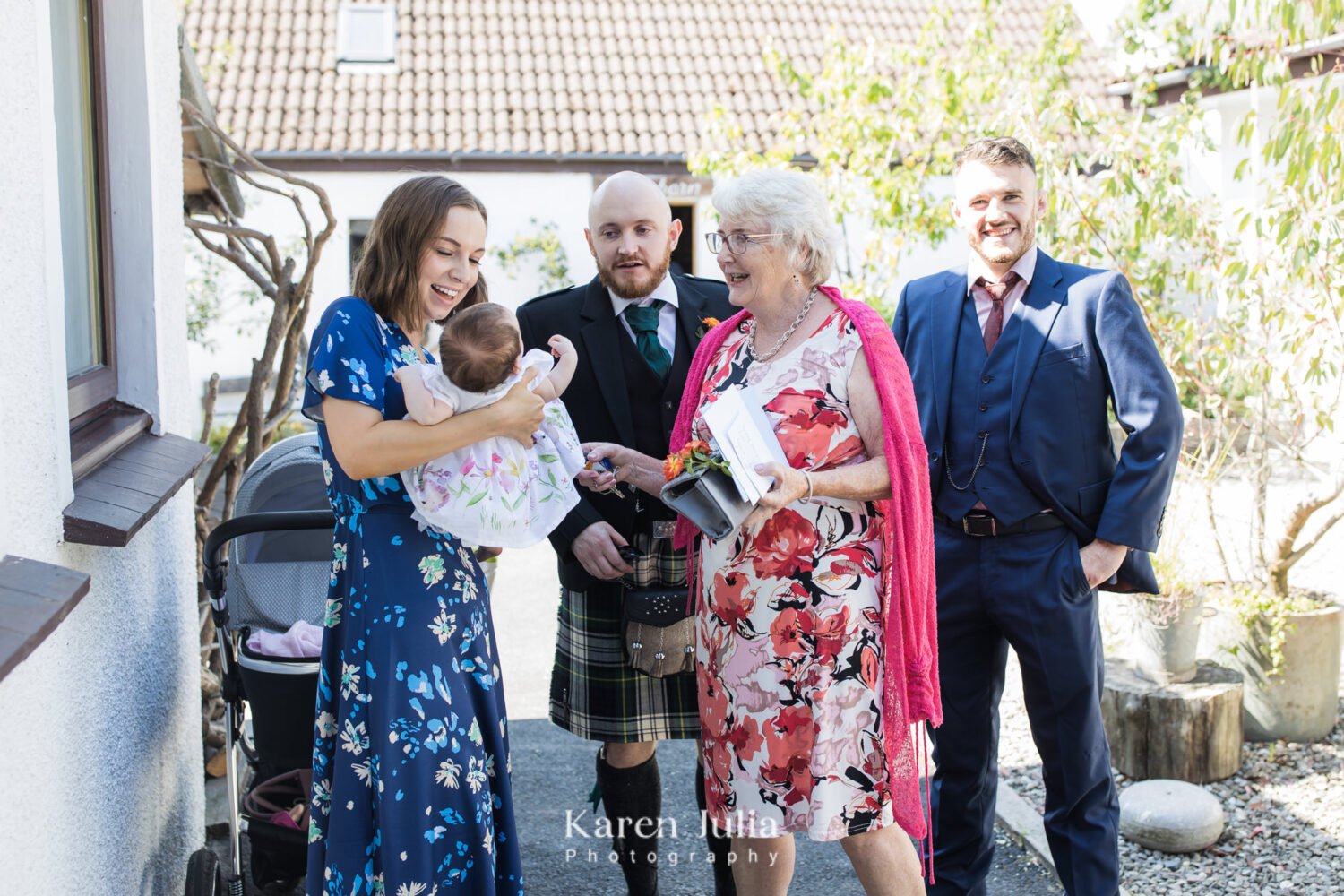 guests chatting in the courtyard at Fruin Farm